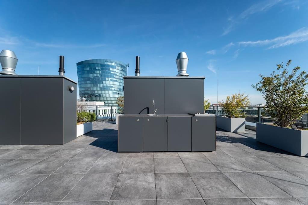 Smart Studio With Terrace By Hm Wenen Buitenkant foto